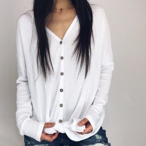 LAST White oversized thermal button front top